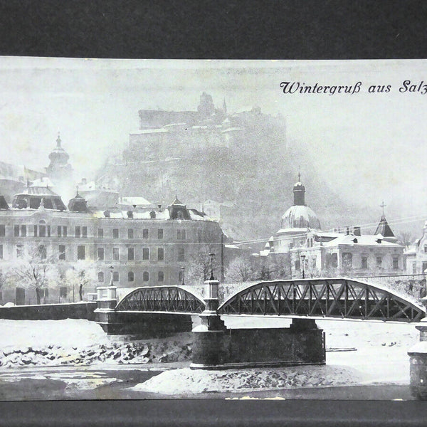 Salzburg Carolinenbrücke Nonnberg und Festung Hohensalzburg Winter JW165830