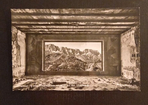 Hitlerhaus Großes Arbeitszimmer Mit Blick Auf Den Untersberg 600760A Ga G