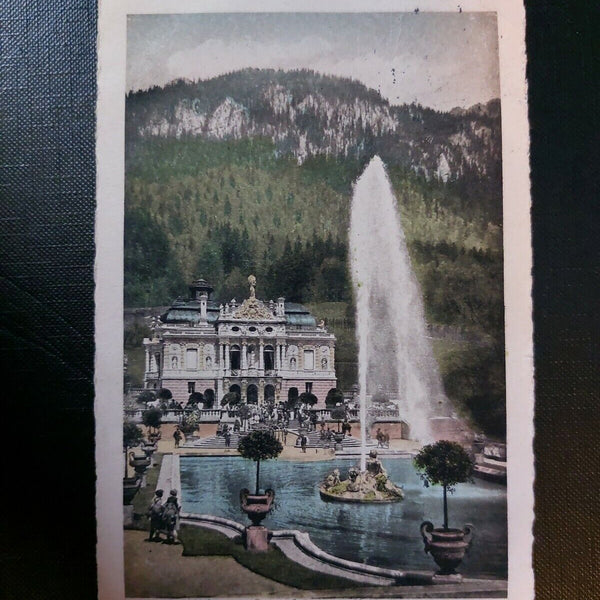 Schloss Linderhof mit Springbrunnen Berg 402577 WM F