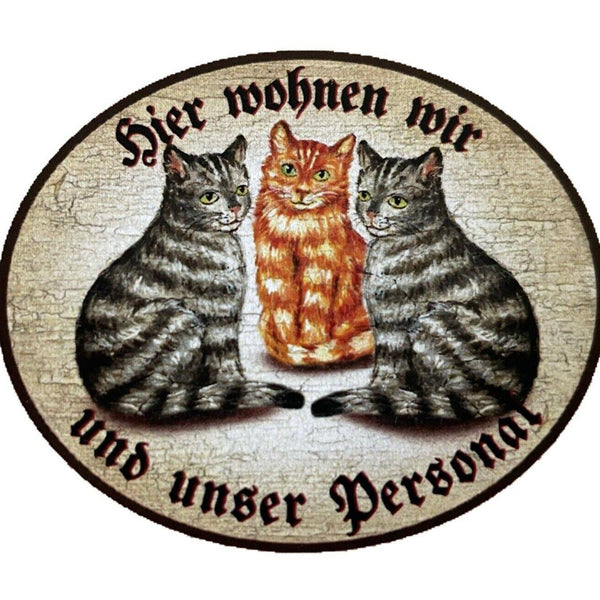 Kuk nostalgie holzschild "hier wohnen wir u.u. personal“ trio katze tabby rot