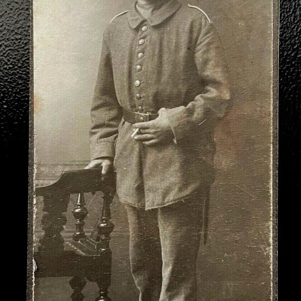 Foto Porträt Soldat Uniform Pickelhaube Stuhl ca.10,8x5cm 402416 TH