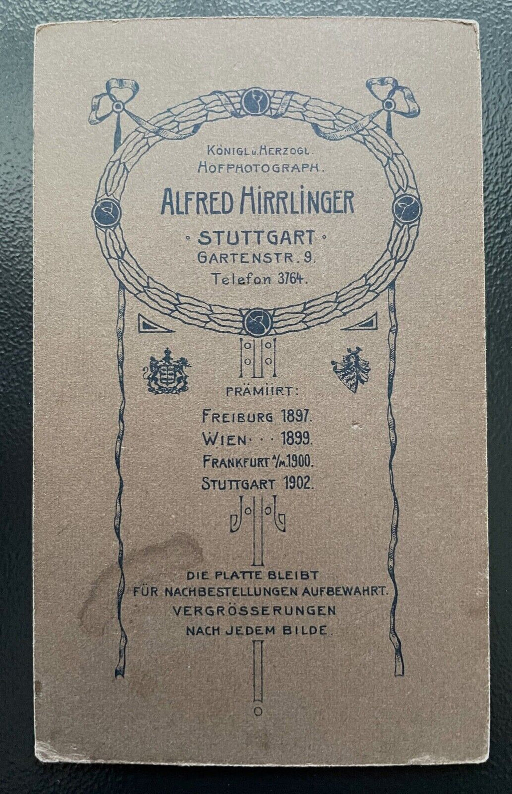 Foto Porträt Soldat Uniform Bart A.Hirrlinger Stuttgart ca.10,4x6,3cm 402432 TH