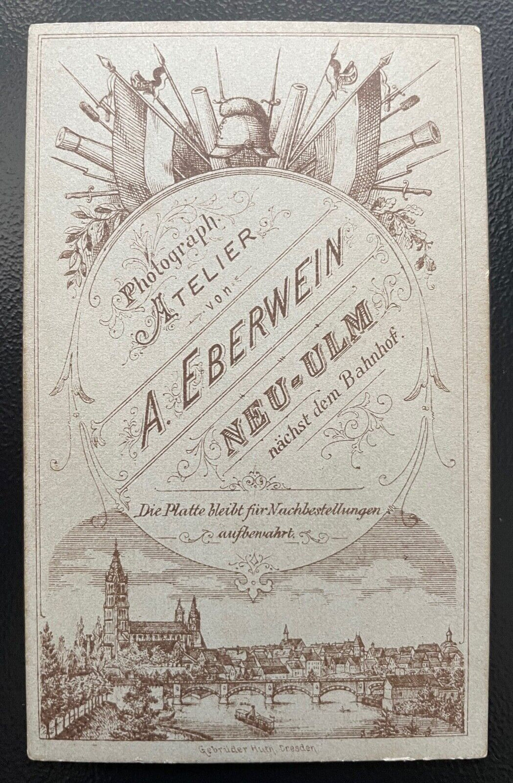Foto Porträt Soldat Uniform Bart A.Eberwein Neu-Ulm ca.10,3x6,4cm 402433 TH