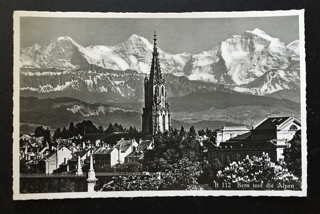 Bern und die Alpen - Stadt mit Münster Kirche - Schweiz 400690 TH A