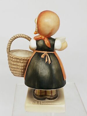Nostalgie Original Hummel Goebel Figur Die Gratulantin ca. 13 cm 13/0 42028
