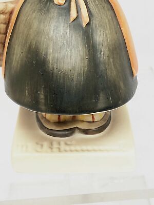 Nostalgie Original Hummel Goebel Figur Die Gratulantin ca. 13 cm 13/0 42028