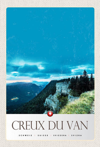 Schild Spruch Creux du Van Switzerland Schweiz Berge Felswand Wald JW
