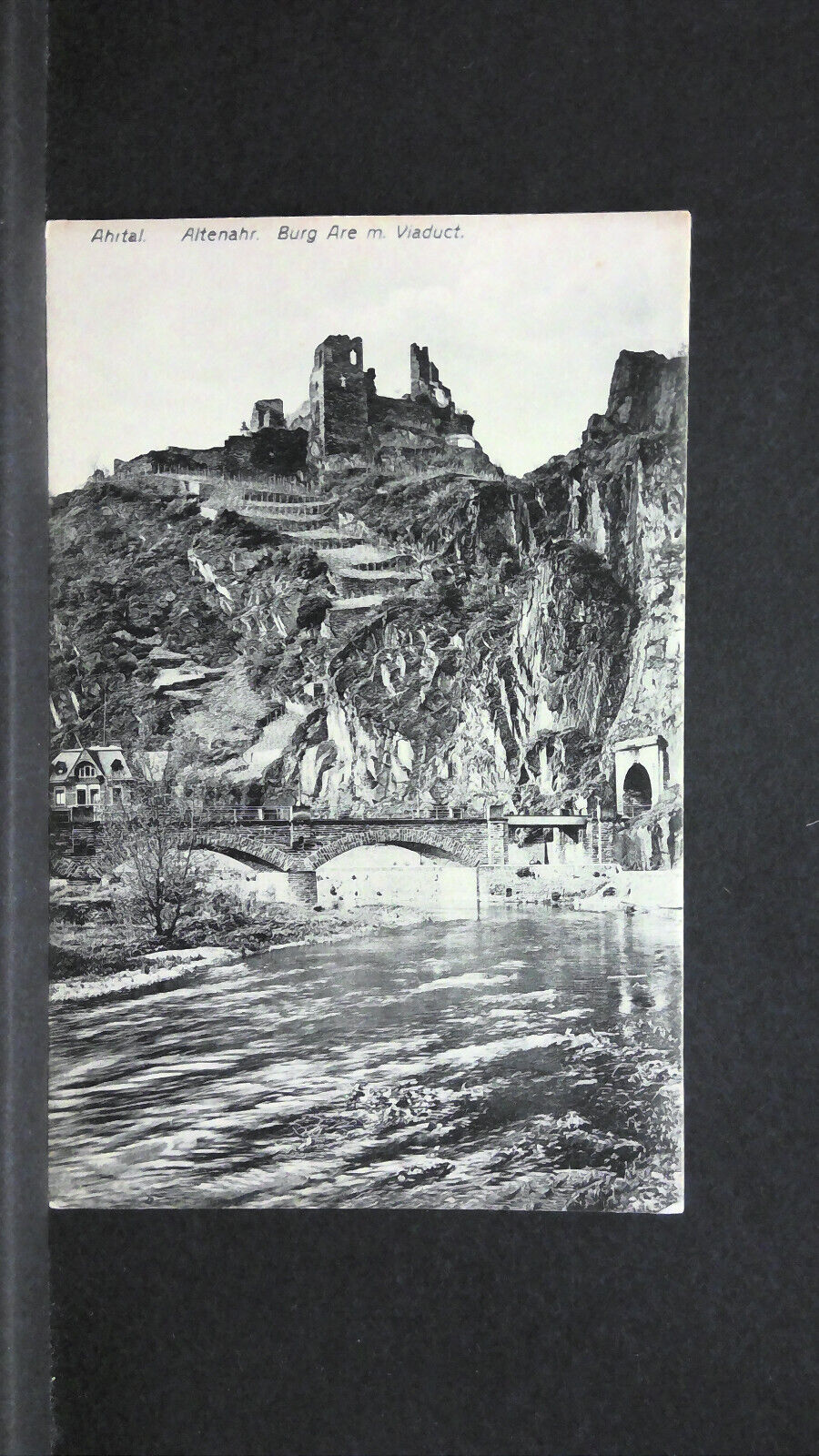 Ahital Altenahr Burg Are mit Viaduct 4006541 jw J