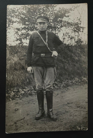 Porträt Soldat Uniform Schirmmütze Stiefel Gürtel Militär Krieg 402443