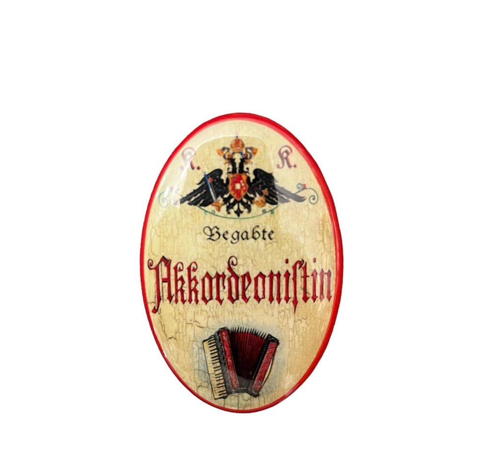 K&K Nostalgie Flaschenöffner Akkordeon Magnet Begabte Akkordeonistin 7x4,5cm