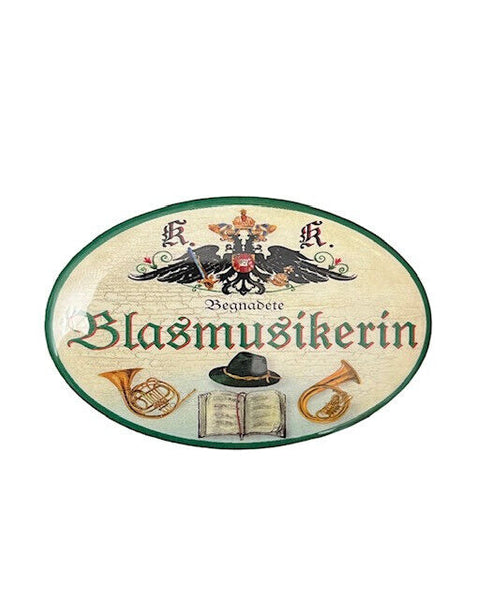 K&K Nostalgie Flaschenöffner Blasmusik Magnet Begnatete Blasmusikerin 7x4,5cm