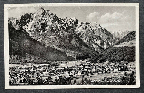 Lienz mit Dolomiten Stadt Gebirge Berg Wald Osttirol Österreich 402663 TH C