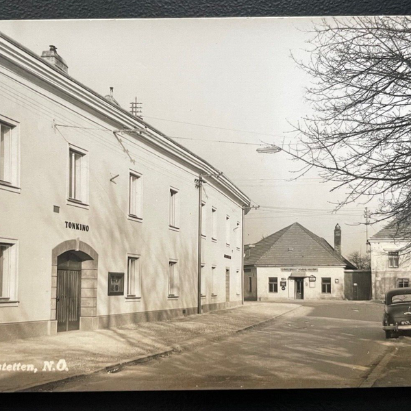 Königsstetten Haus Gebäude Auto Oldtimer Tonkino Niederösterreich 600124A TH D