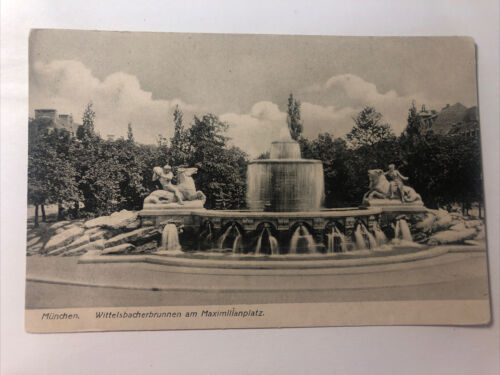 München. Wittelsbacherbrunnen am Maximilianplatz. 20335