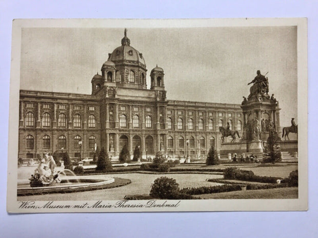 Wien - Wiener Museum mit Maria-Theresia-Denkmal 598